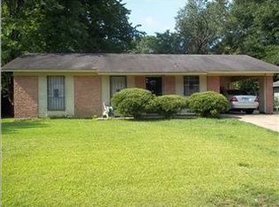 6310 Abraham Lincoln Dr, Jackson, MS 39213