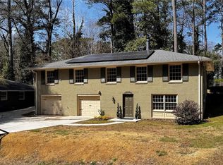 3087 Meadow Lark Ln, East Pt, GA 30344