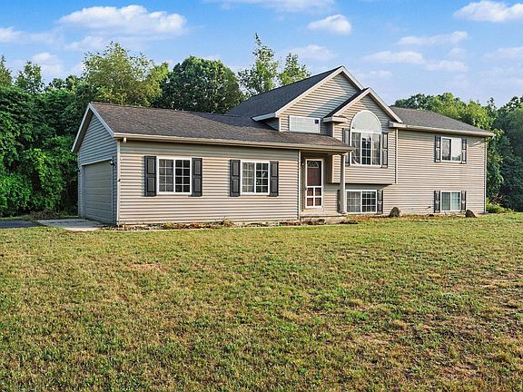 2nd image of 25740 Chaty Ln