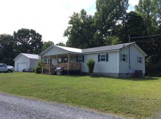 201 Mountain View Dr, Pool, WV 26684
