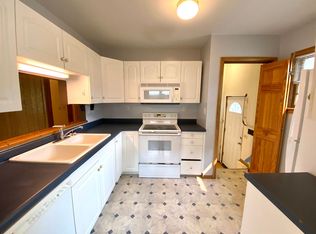 1449 University Dr N, Fargo, ND 58102