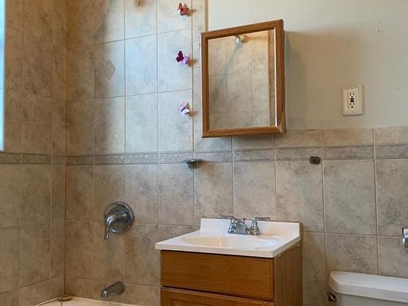 4th image of 325 Cherry St #31A