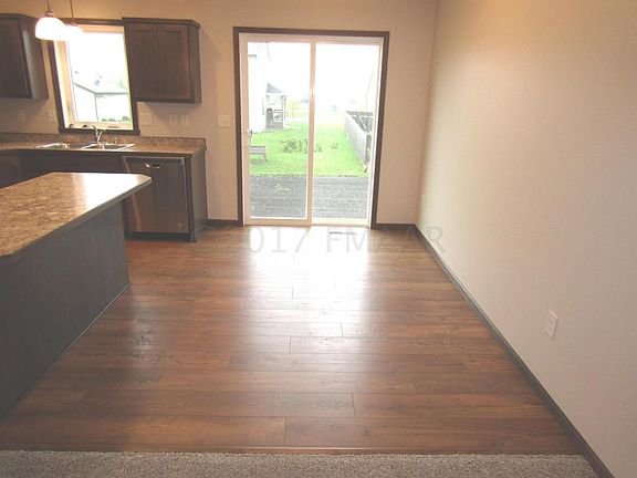 3rd image of 1710 44th Ave S