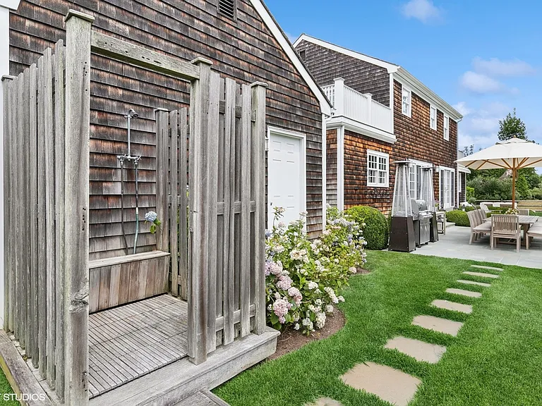 15 Ludlow Grn — Photo 15
