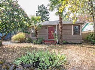 7137 N Omaha Ave, Portland, OR 97217