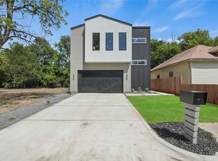 416 Pecan Dr, Dallas, TX 75203