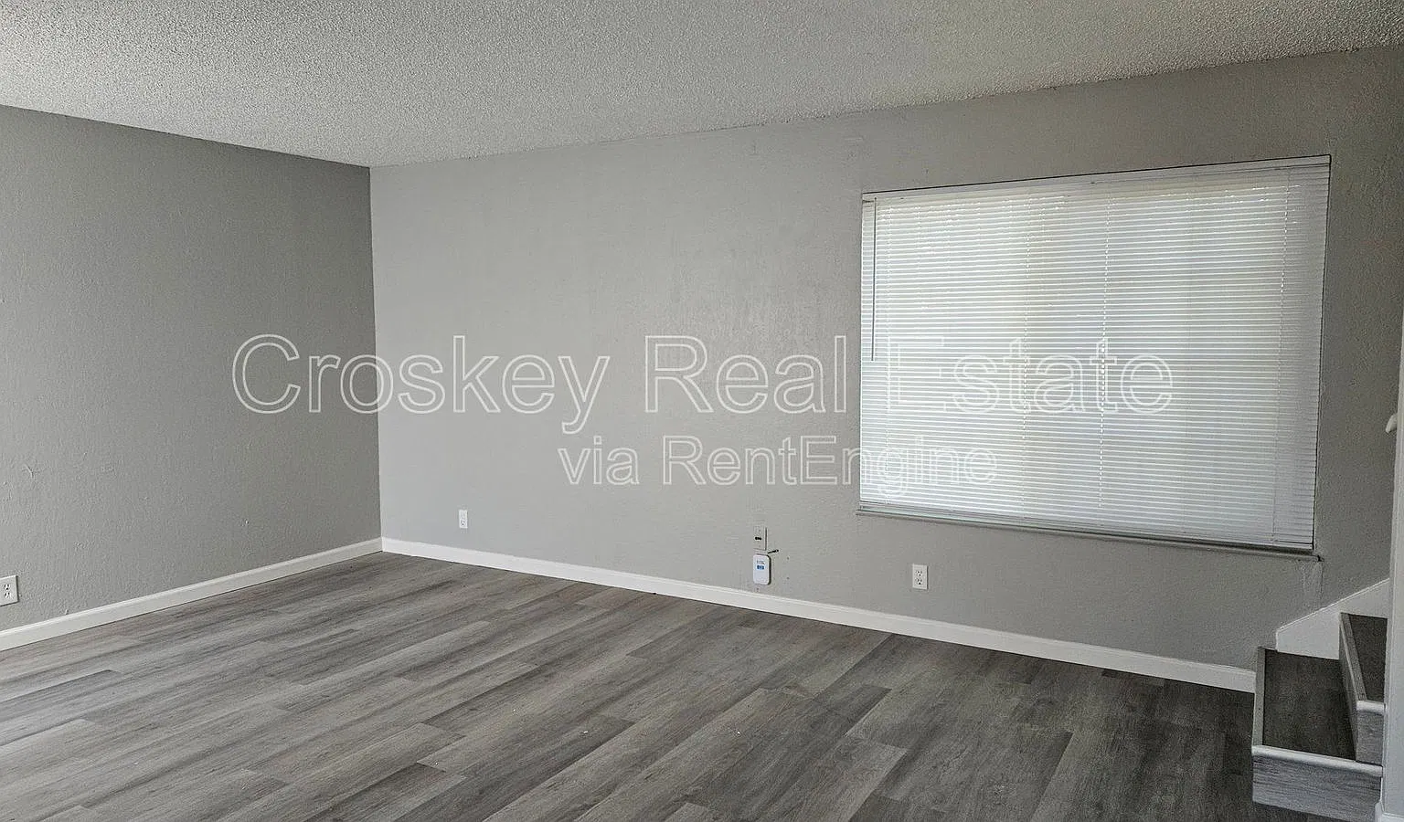 3 bed, 1.5 bath, 1323 sqft, $2,750 — Photo 4