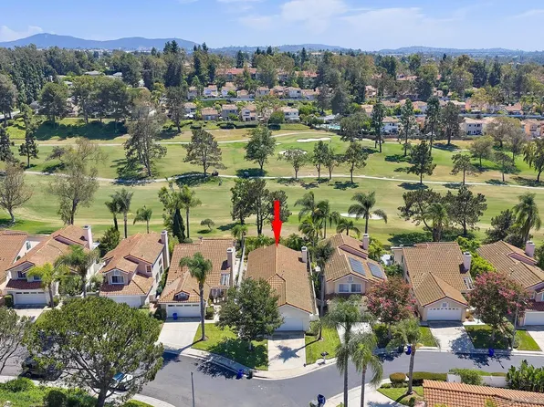 1077 Cordoba Way, Vista, CA 92081