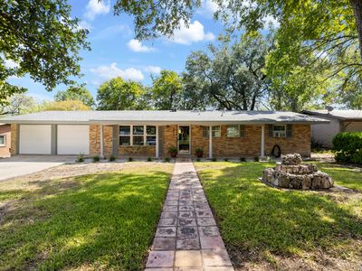 8002 Briargate, San Antonio, TX, 78230