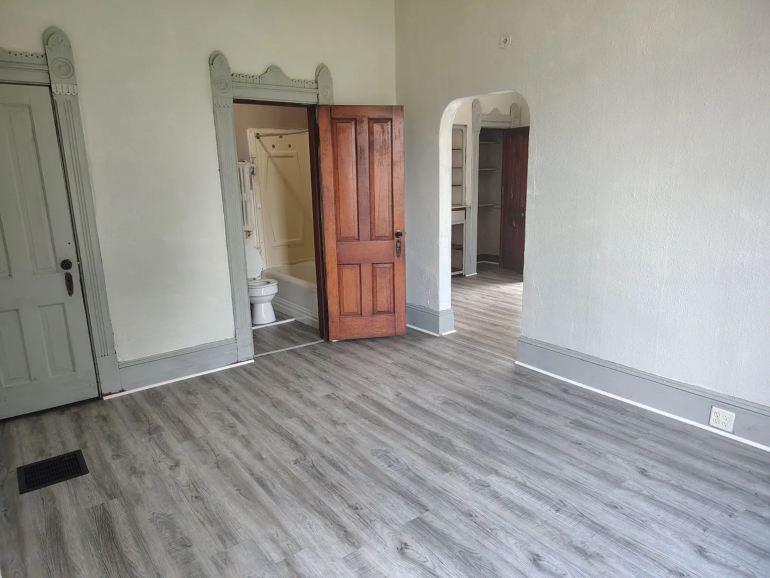 1 bed, 536 sqft, $650 — Photo 2