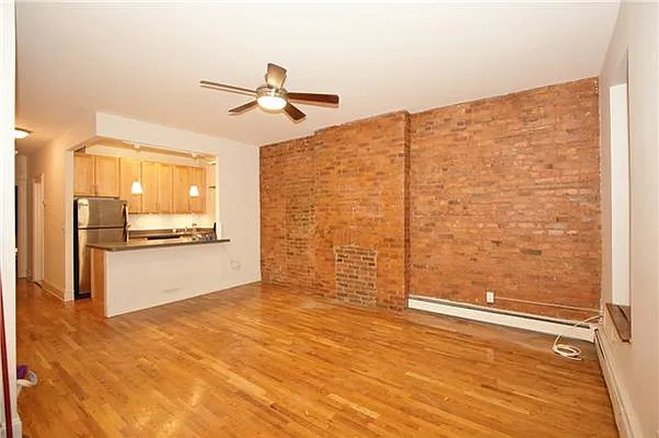 Rented by R New York | media 17