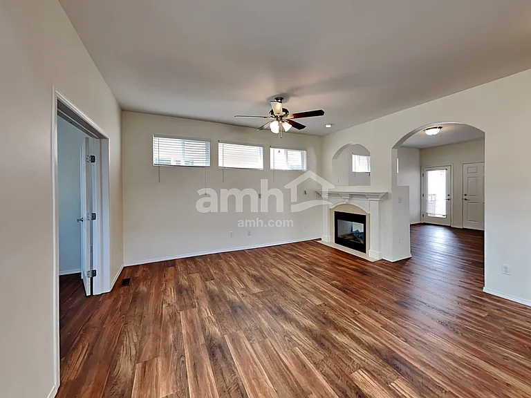 1639 182nd St E — Photo 5