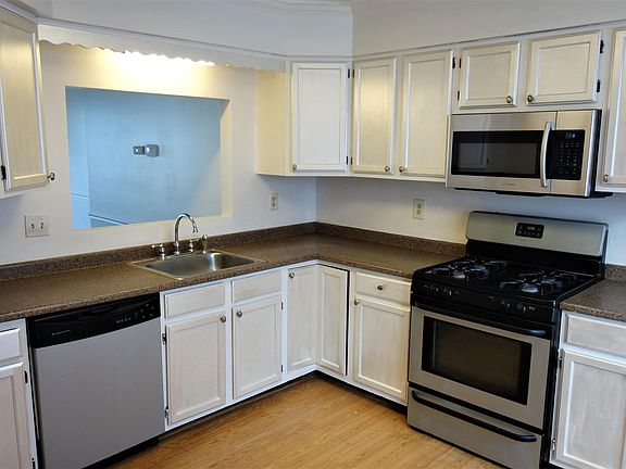 2nd image of 17908 Milroy Dr