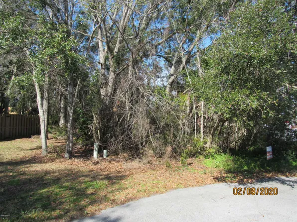 104 Emma Ct, Cedar Pt, NC 28584