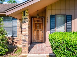 6507 Misty Ln, Pineville, LA 71360