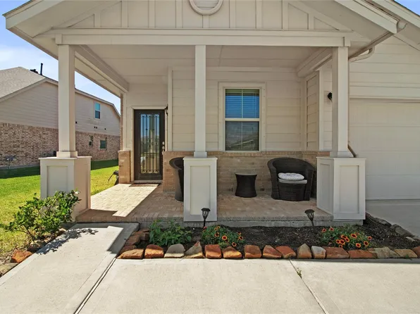 622 Little Cypress Ln, Baytown, TX 77523