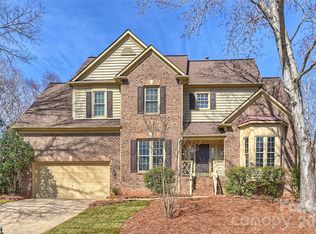 2836 Providence Spring Ln, Charlotte, NC 28270