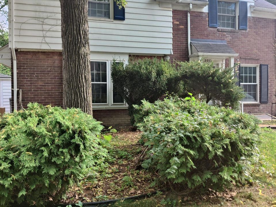 1st image of 3813 Brewster St