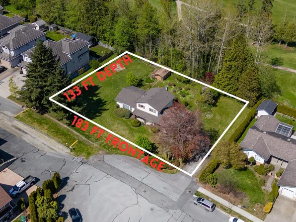 14971 76a Ave, Surrey, BC V3S 5P1