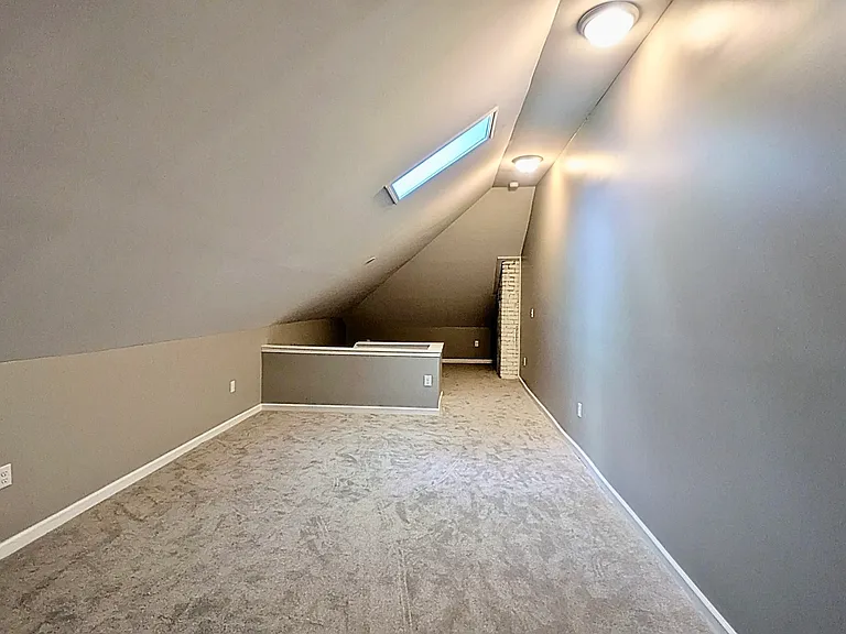3256 Ruckle St — Photo 12