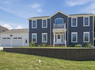 112 Pineland Ave, Worcester, MA 01604