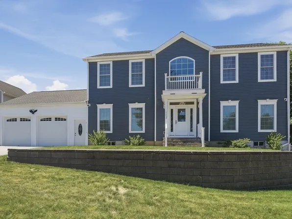 112 Pineland Ave, Worcester, MA 01604