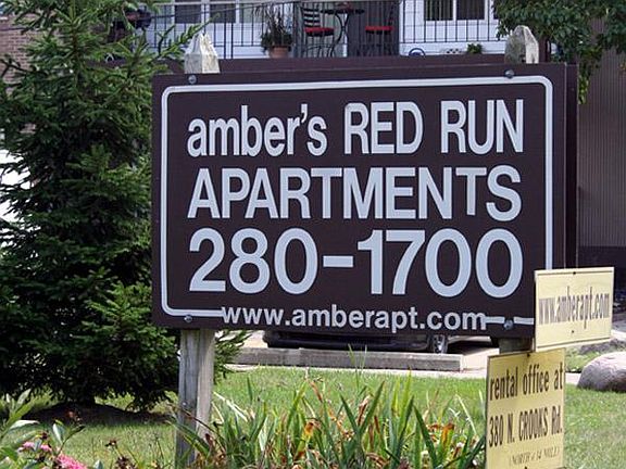 Amber S Red Run Apartment Rentals With Virtual Tours Royal Oak Mi Zillow