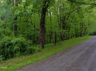 52 Stonefence Rd, Damascus, PA 18415