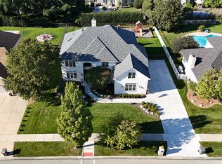 10908 Royal Glen Dr, Orland Park, IL 60467