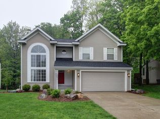 2631 Mapleview St SE, Kentwood, MI 49508