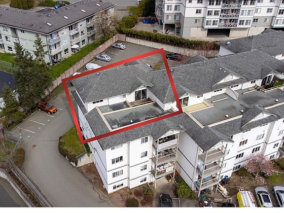 3rd image of 840 Braidwood Rd #401