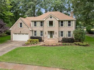 1010 Fairway Dr, Chesapeake, VA 23320
