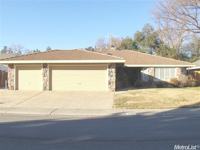 1st image of 4390 Willowglen Way