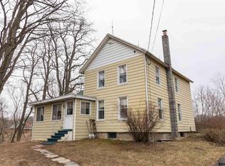 704 Langley Rd, Amsterdam, NY 12010