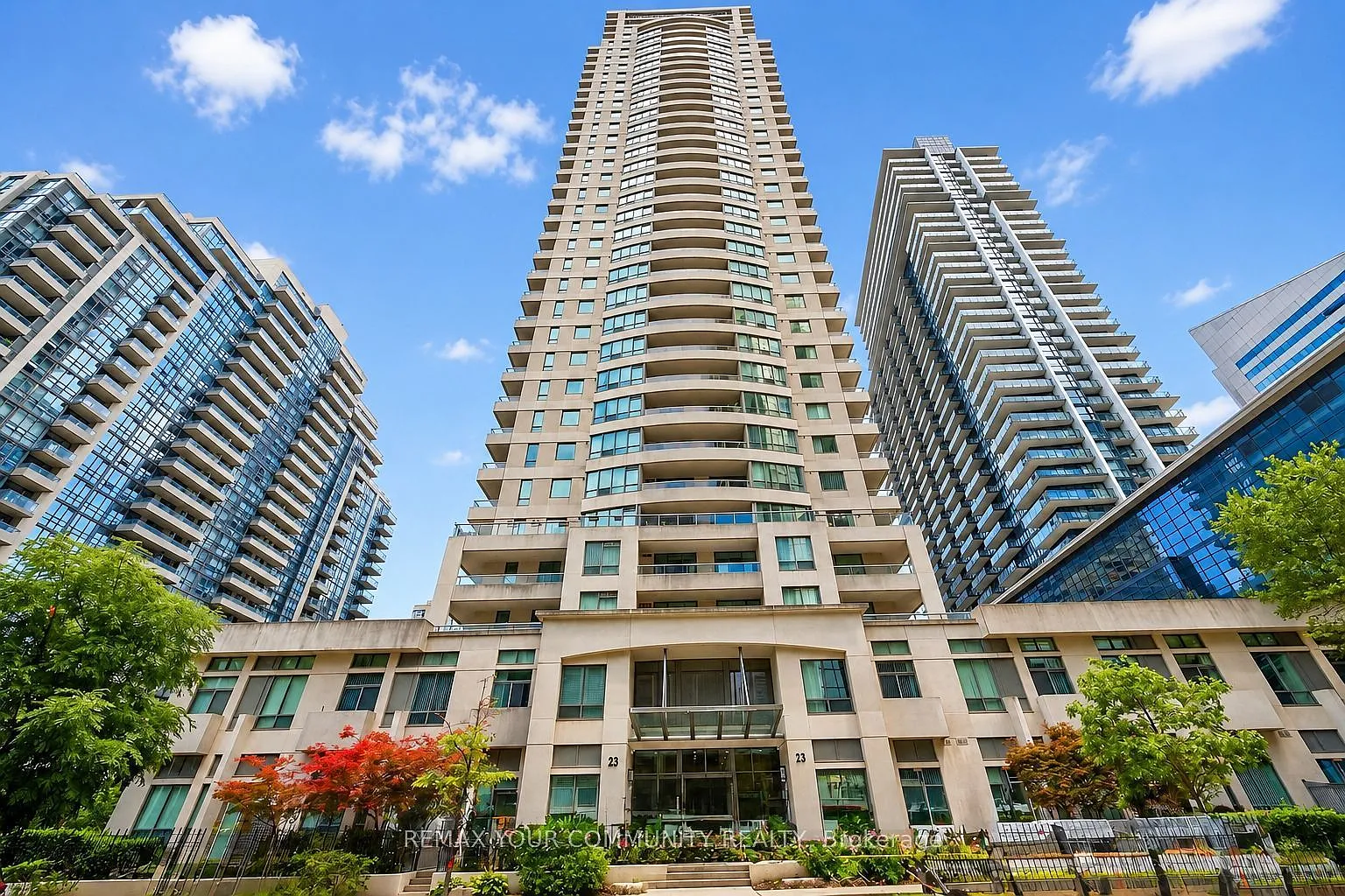 3 bed, $3,400 — Photo 1