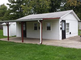 203 W N 2nd St, Georgetown, IL 61846