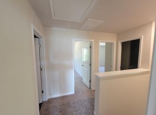 232 Brisk Dr, Zebulon, NC 27597