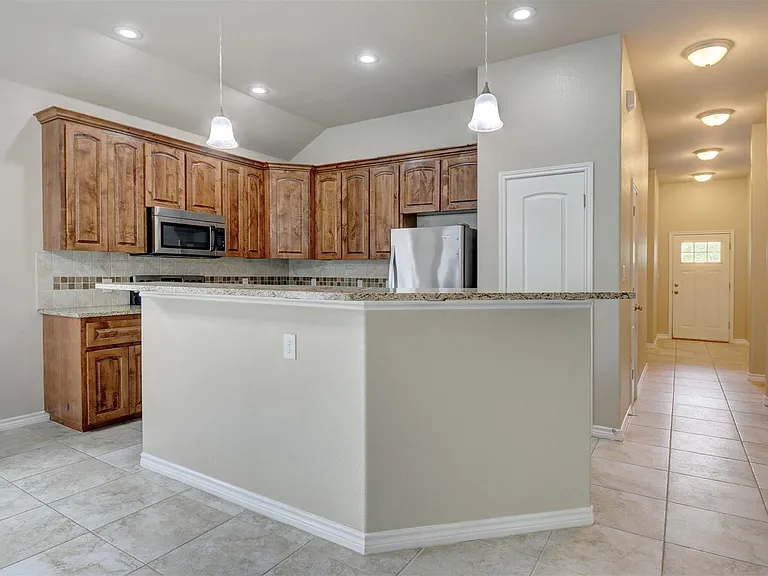 129 N Kaupo Dr #B — Photo 7