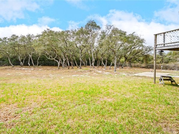 2345 Johnson Rd, Aransas Pass, TX 78336
