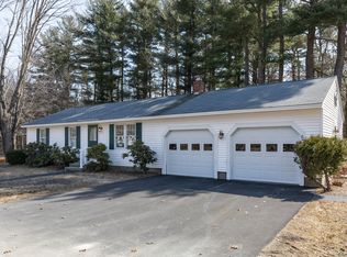 5 Chapman Ln, Kennebunk, ME 04043
