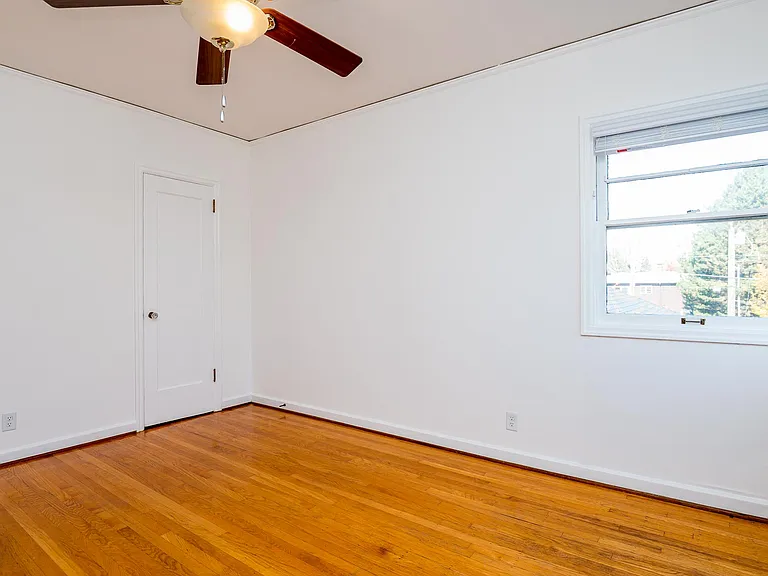 2500 NE Weidler St — Photo 51
