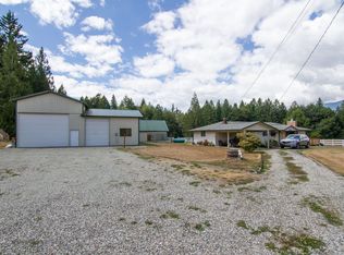 8702 Arnold Ln, Concrete, WA 98237