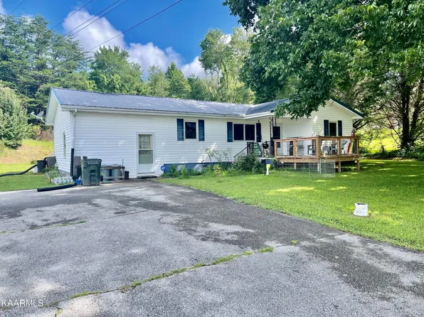 400 Reliance Rd, Tellico Plains, TN 37385