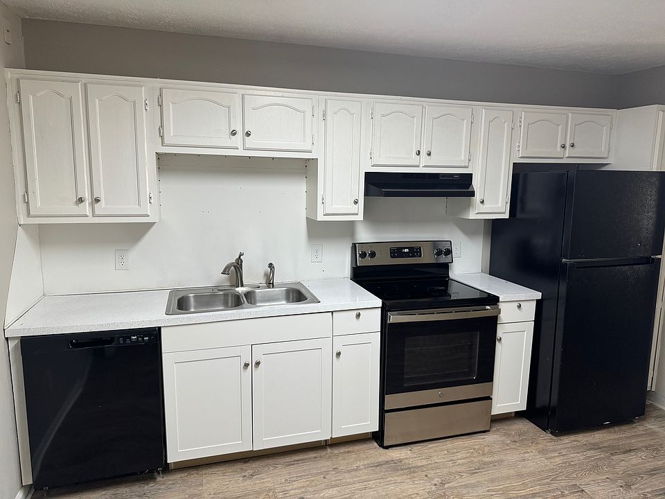 1st image of 1495 Autumn Ave #11252125
