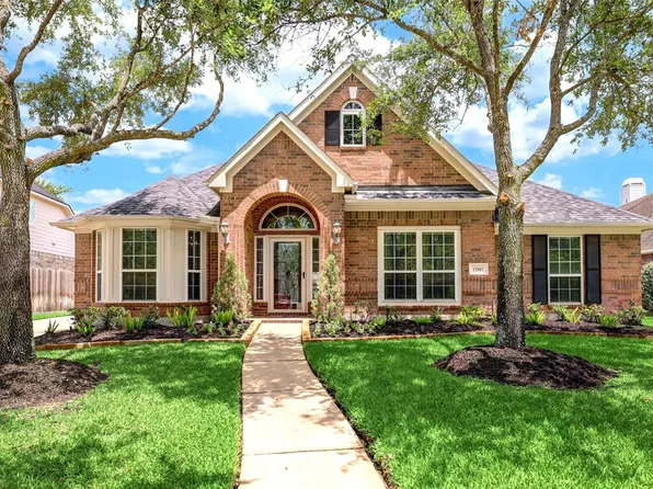 12802 Wandering Streams Drive, Tomball, TX 77377
