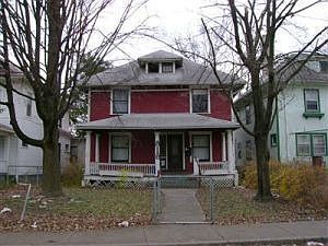 1st image of 5 Oak St