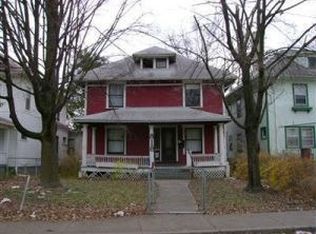 5 Oak St, Dayton, OH 45426