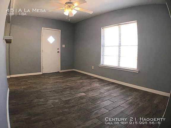 2nd image of 451 La Mesa Ave Unit A
