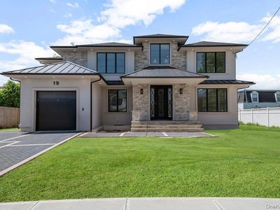 19 Maple Avenue, Cedarhurst, NY, 11516