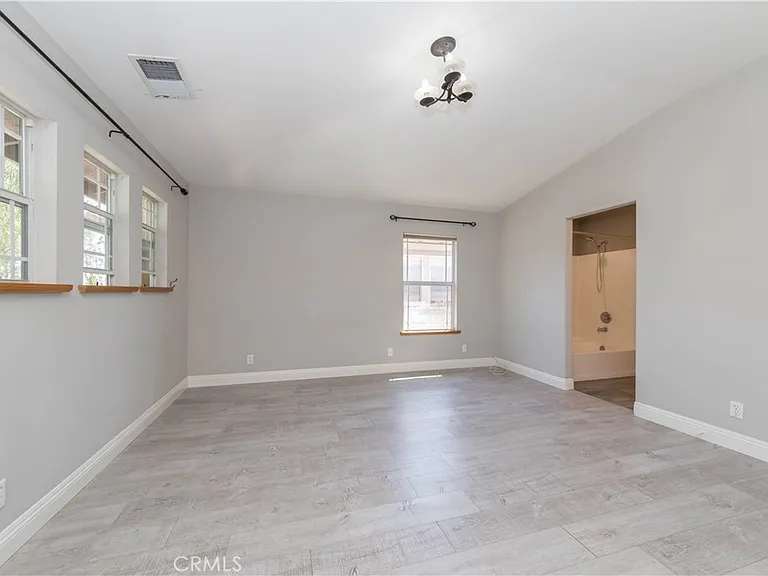 1318 Lukens Ct — Photo 15
